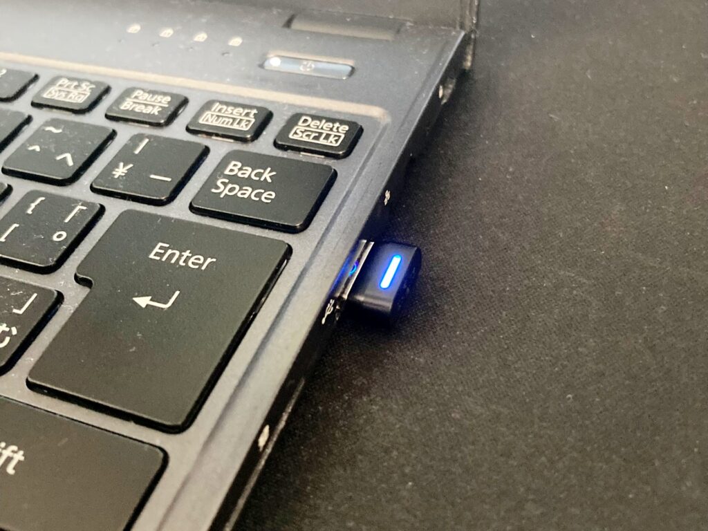 Shokz OpenComm2 UC USB-Aドングル接続イメージ